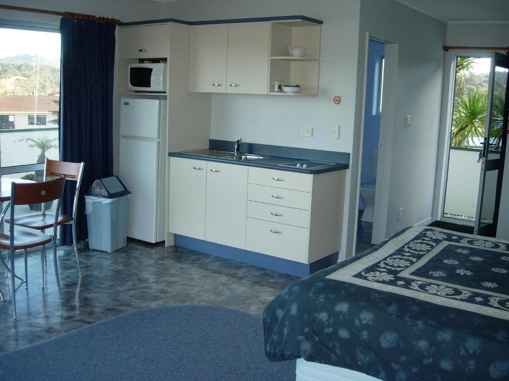 Tutukaka Coast Motor Lodge Ngunguru Habitación foto